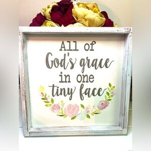 🌺 12x12 White Wood Stained Girls Bedroom Decor